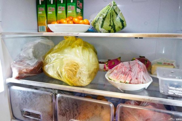 新冰箱除異味方法