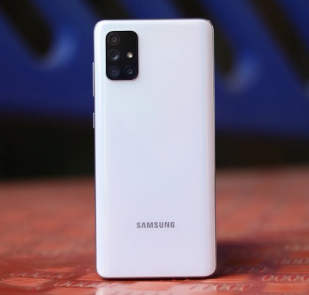 三星發(fā)布首款量子5G手機(jī)，售價(jià)3751元